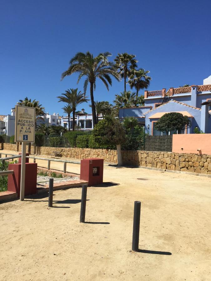 La Perla De La Bahia, Urbanizacion Gran Lujo Apartment Bahia de Casares ภายนอก รูปภาพ