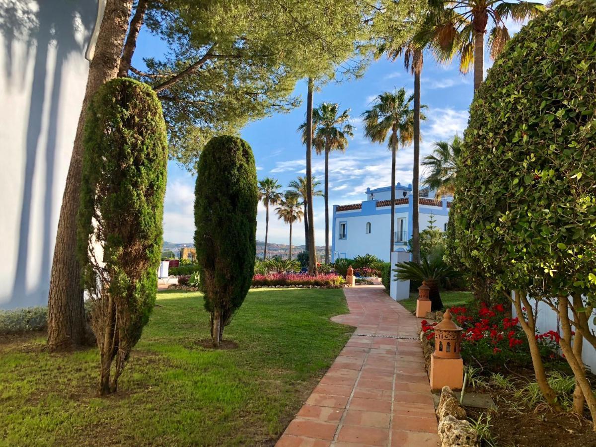 La Perla De La Bahia, Urbanizacion Gran Lujo Apartment Bahia de Casares ภายนอก รูปภาพ