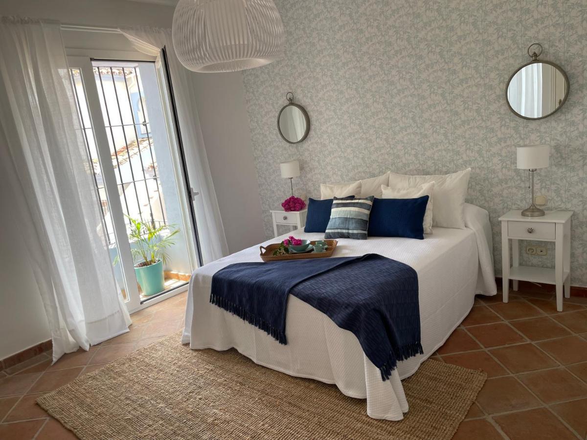 La Perla De La Bahia, Urbanizacion Gran Lujo Apartment Bahia de Casares ภายนอก รูปภาพ